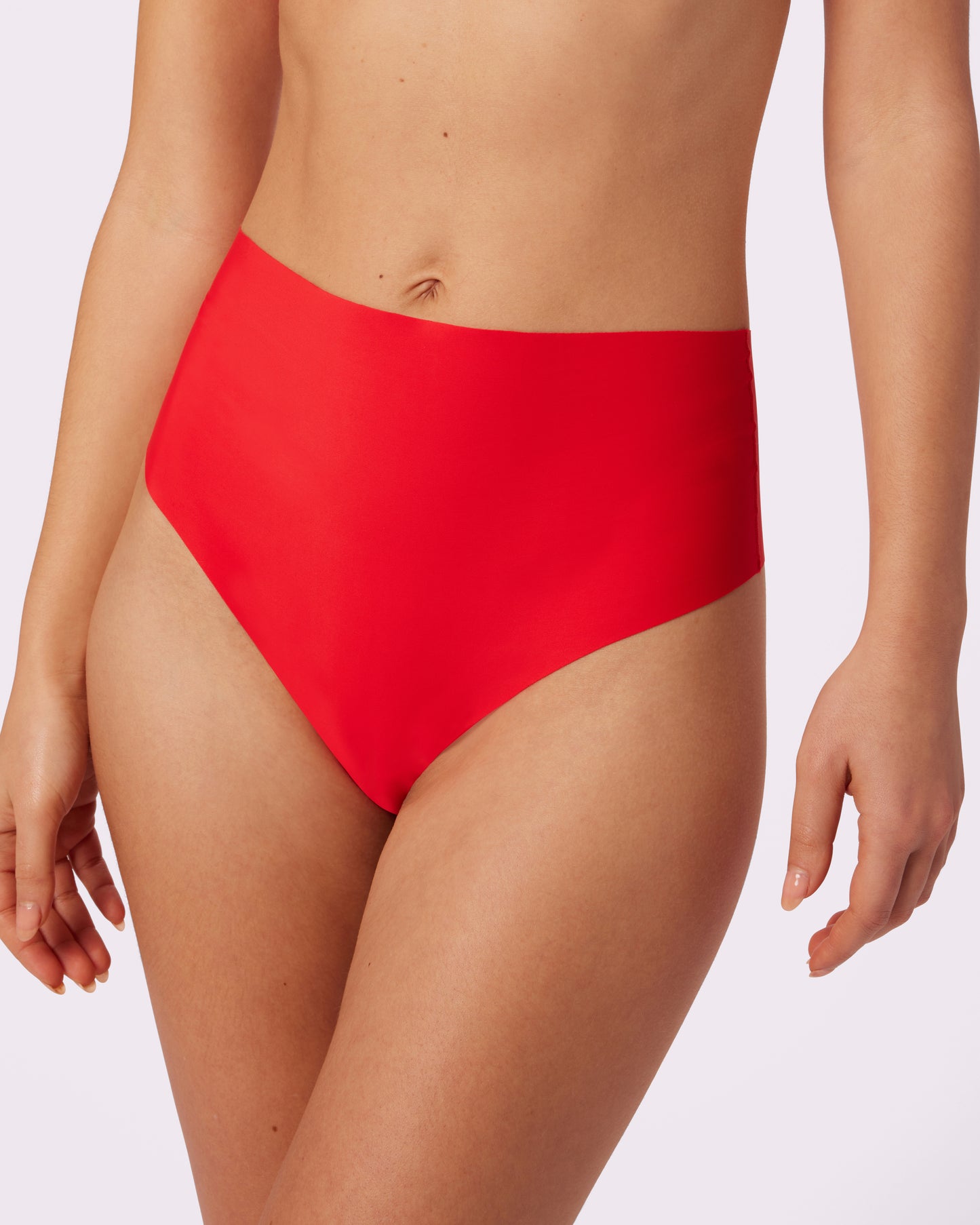 Invisible High Rise Thong | Seamless Universal (Balloon)