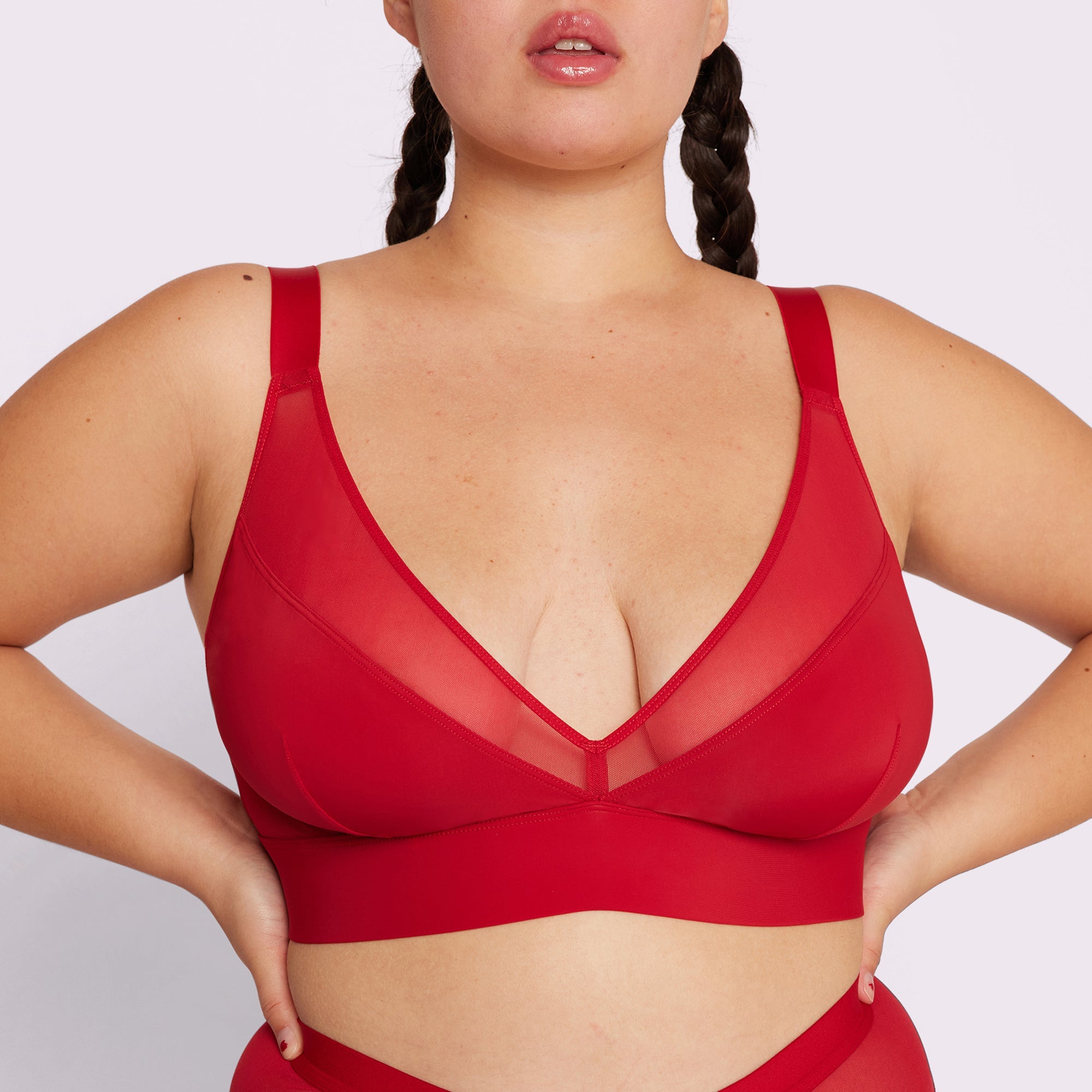 http://yourparade.com/cdn/shop/products/plunge_red-velvet_larger_1_06336a76-82a9-4018-bc4a-b0700467c721.jpg?v=1675880486