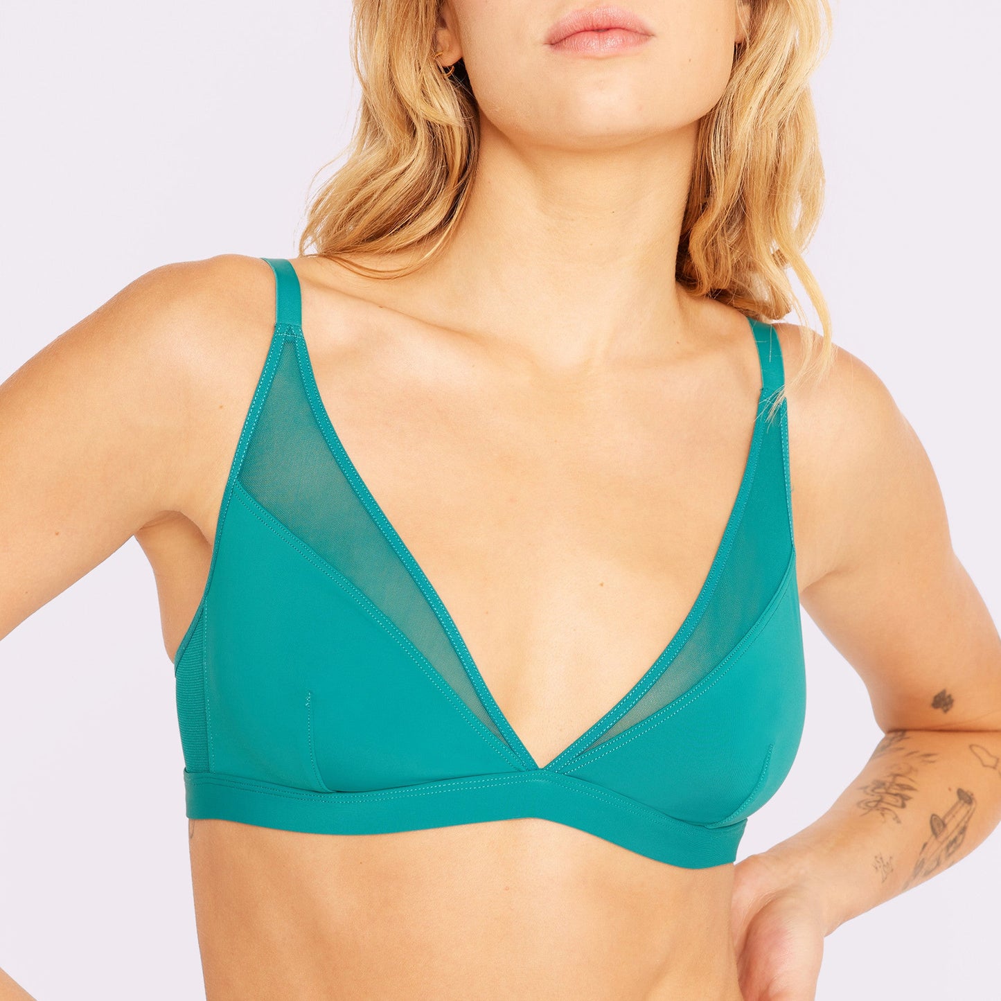 XS Dream Mesh Plunge Bralette | Ultra-Soft Re:Play | Archive (Clover)
