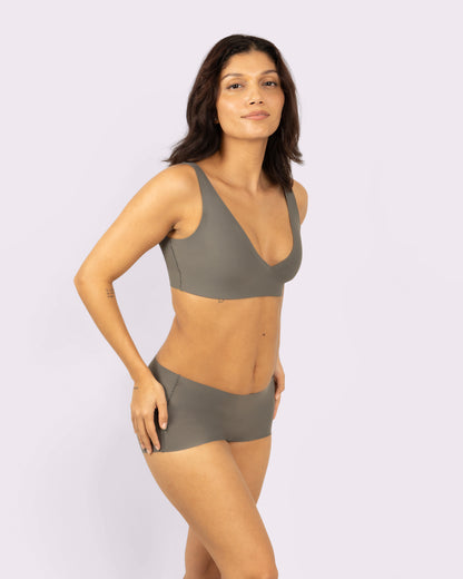 Support Lift Plunge Bralette | Seamless Universal (Smokescreen)