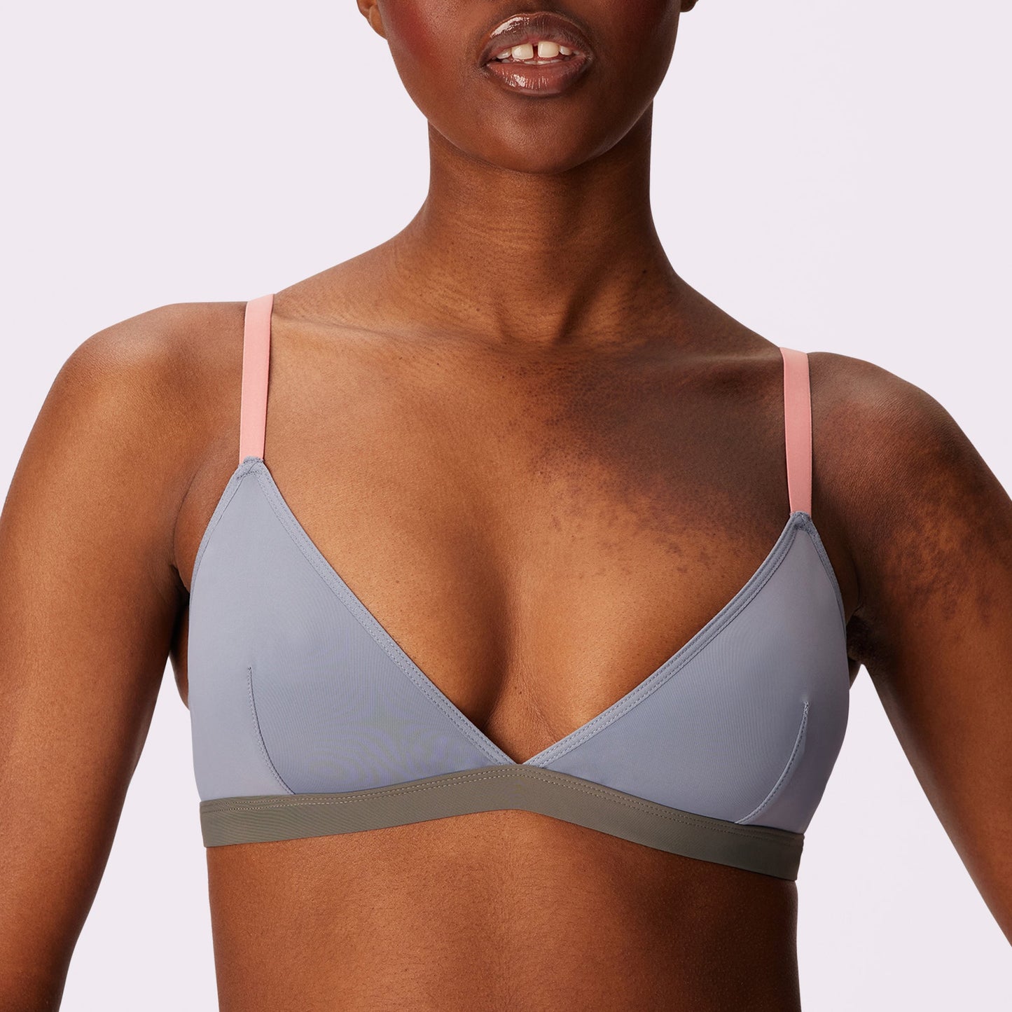 1+ Dream Fit Triangle Bralette | Ultra-Soft Re:Play | Archive (Oasis)