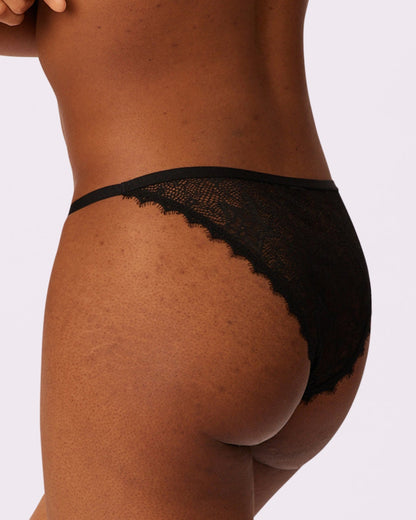 String Cheeky | Silky Lace | Archive (Eightball Lace)