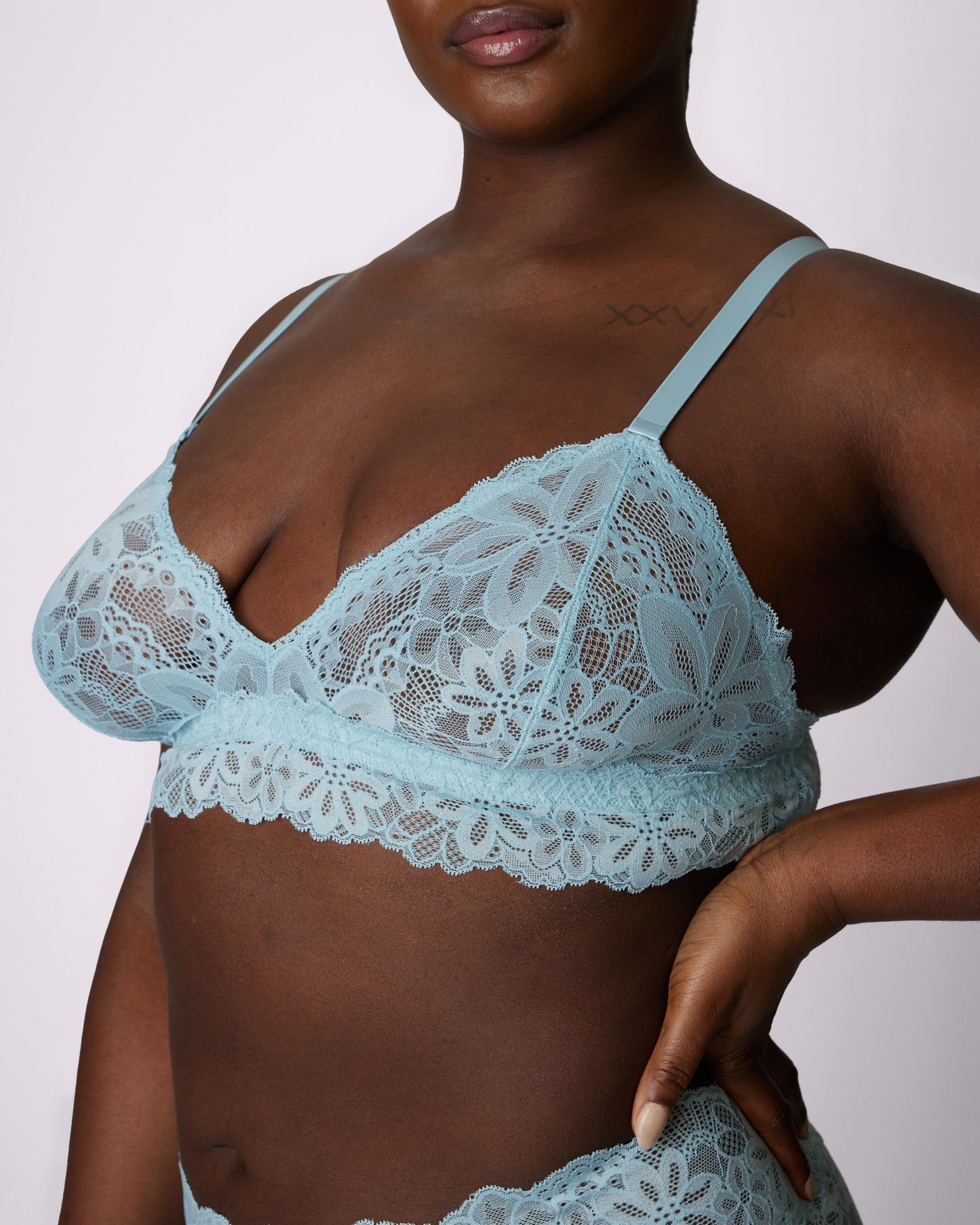 Perfect Lace Triangle Bralette | Soft Lace | Archive (Ethereal)