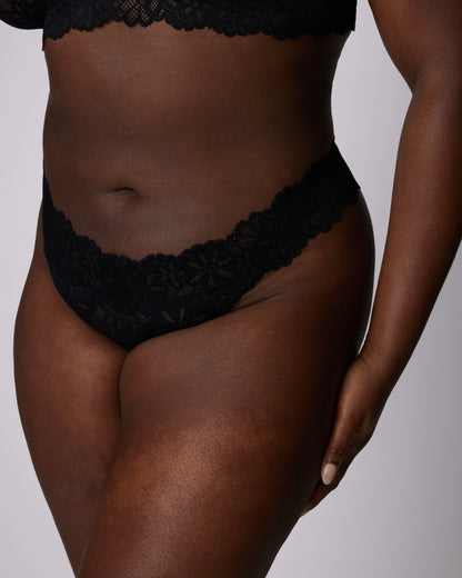 Perfect Lace Thong | Soft Lace | Archive (Eightball)