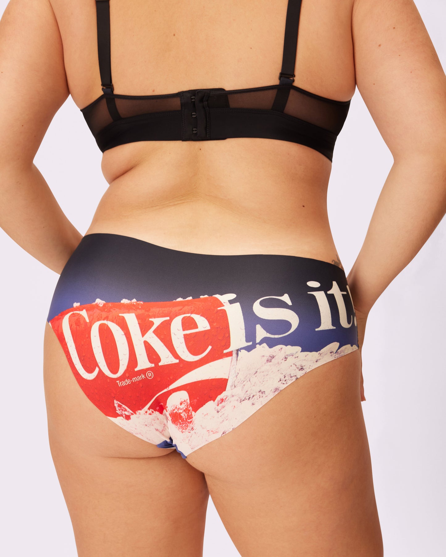 Special Edition Coca-Cola Invisible Sculpt Hip Hugger | Seamless Universal |  Archive (Coke Is It)