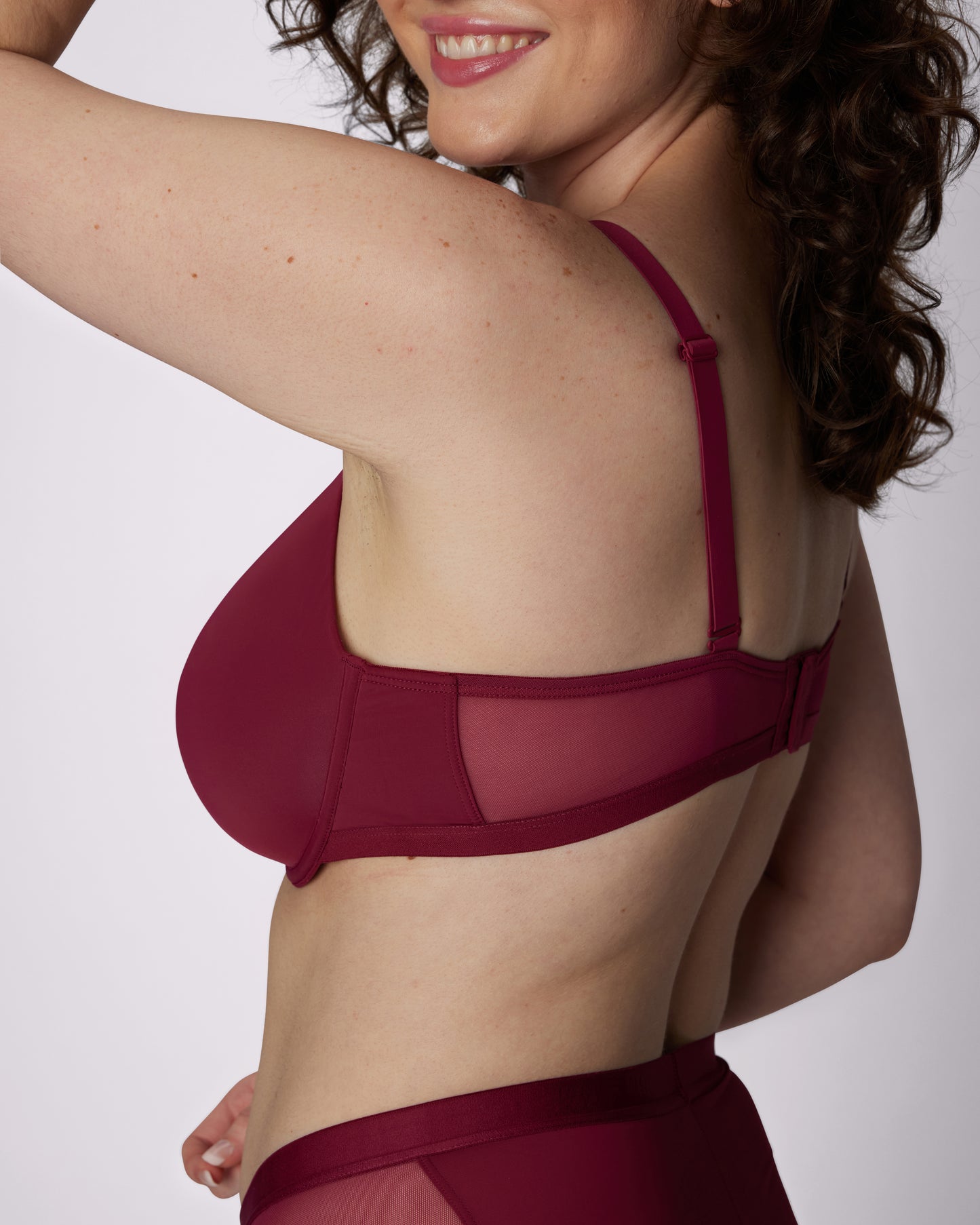 Dream Lined T-Shirt Bra | Ultra-Soft Re:Play | Archive (Lambrusco)