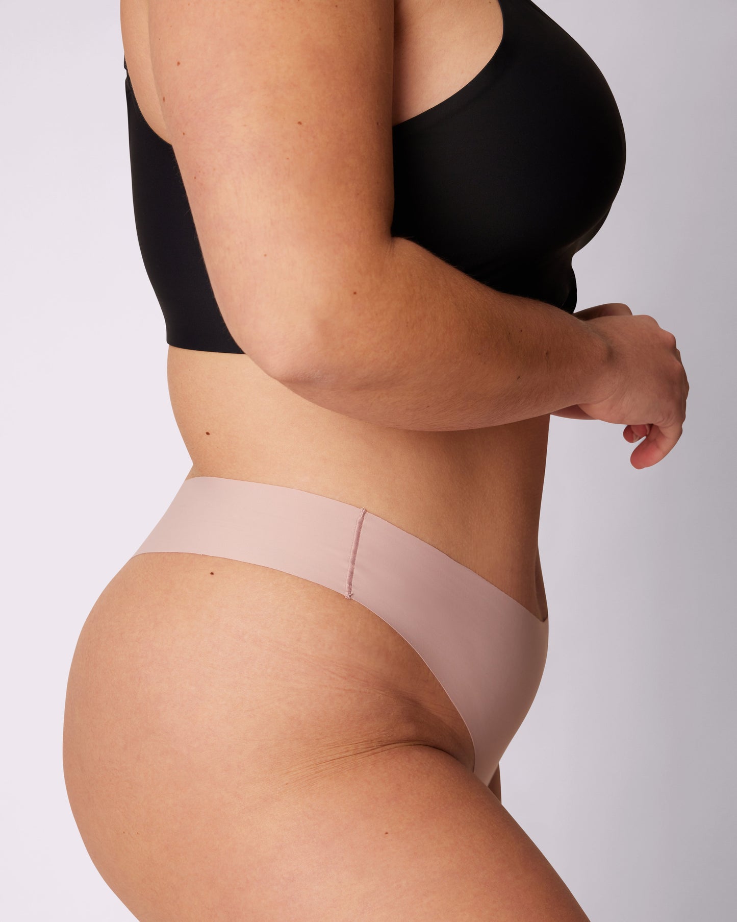 Invisible Thong | Seamless Universal | Archive (Dusty Rose)
